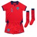 Billige England Kyle Walker #2 Børnetøj Udebanetrøje til baby VM 2022 Kortærmet (+ korte bukser)